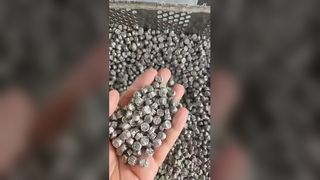 振動吸収メッシュばね座金