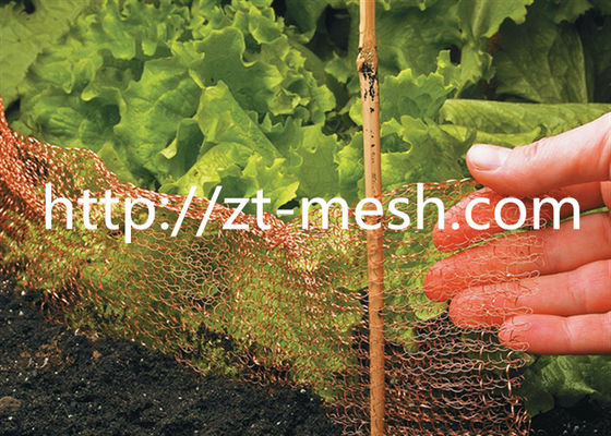 平面型および波紋型表面の螺旋回りまたは圧縮されたクラフトの付いた電熱溶接線網